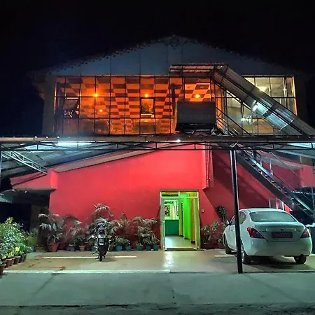 Munnar Hotel Club NiNe